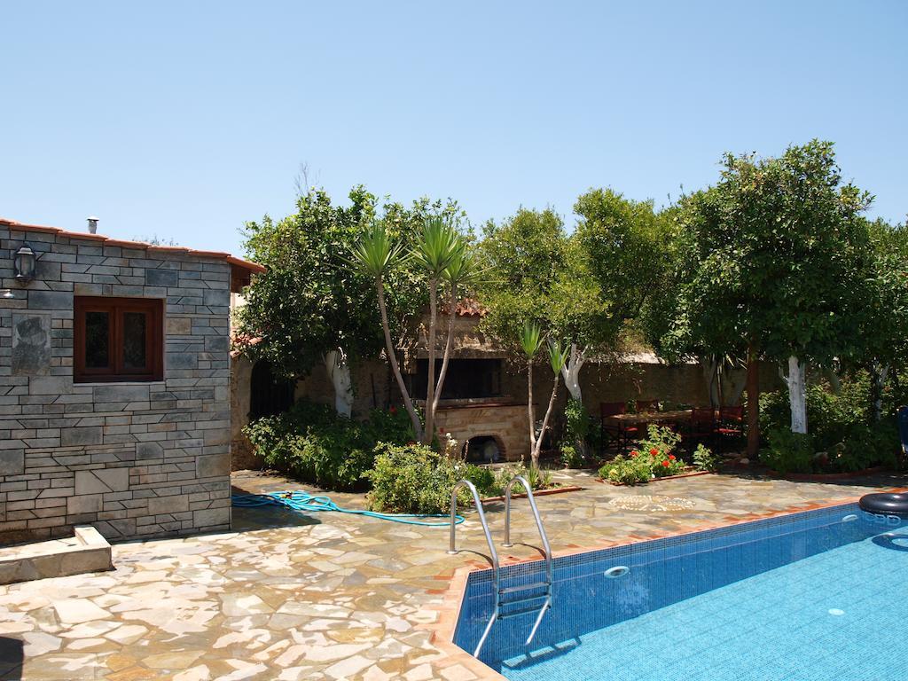 Εlegant Villa Liakos Pigí Exteriér fotografie