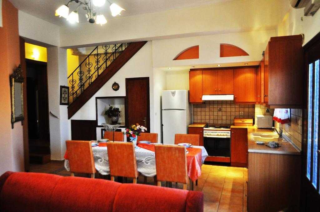 Εlegant Villa Liakos Pigí Exteriér fotografie